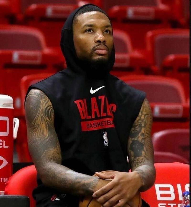 雄鹿主帅称赞年轻球员表现,为球队带来新气象