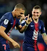 亚冠四强战对决在即！巴黎圣日耳曼演练定位球，俄克拉荷马城雷霆密集防守应对的简单介绍